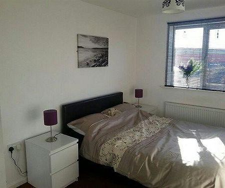 Bay Rooms Dudley Exterior foto